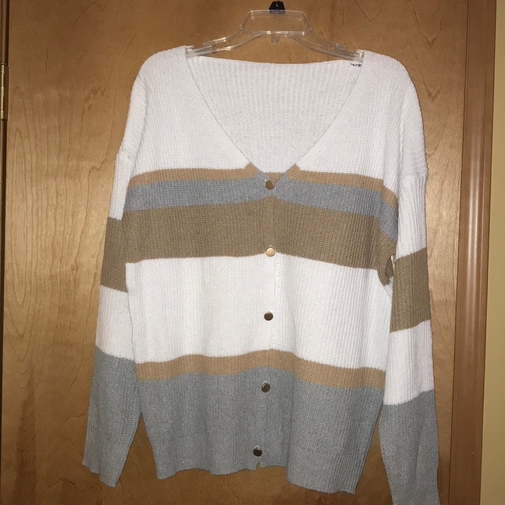 V neck sweater
